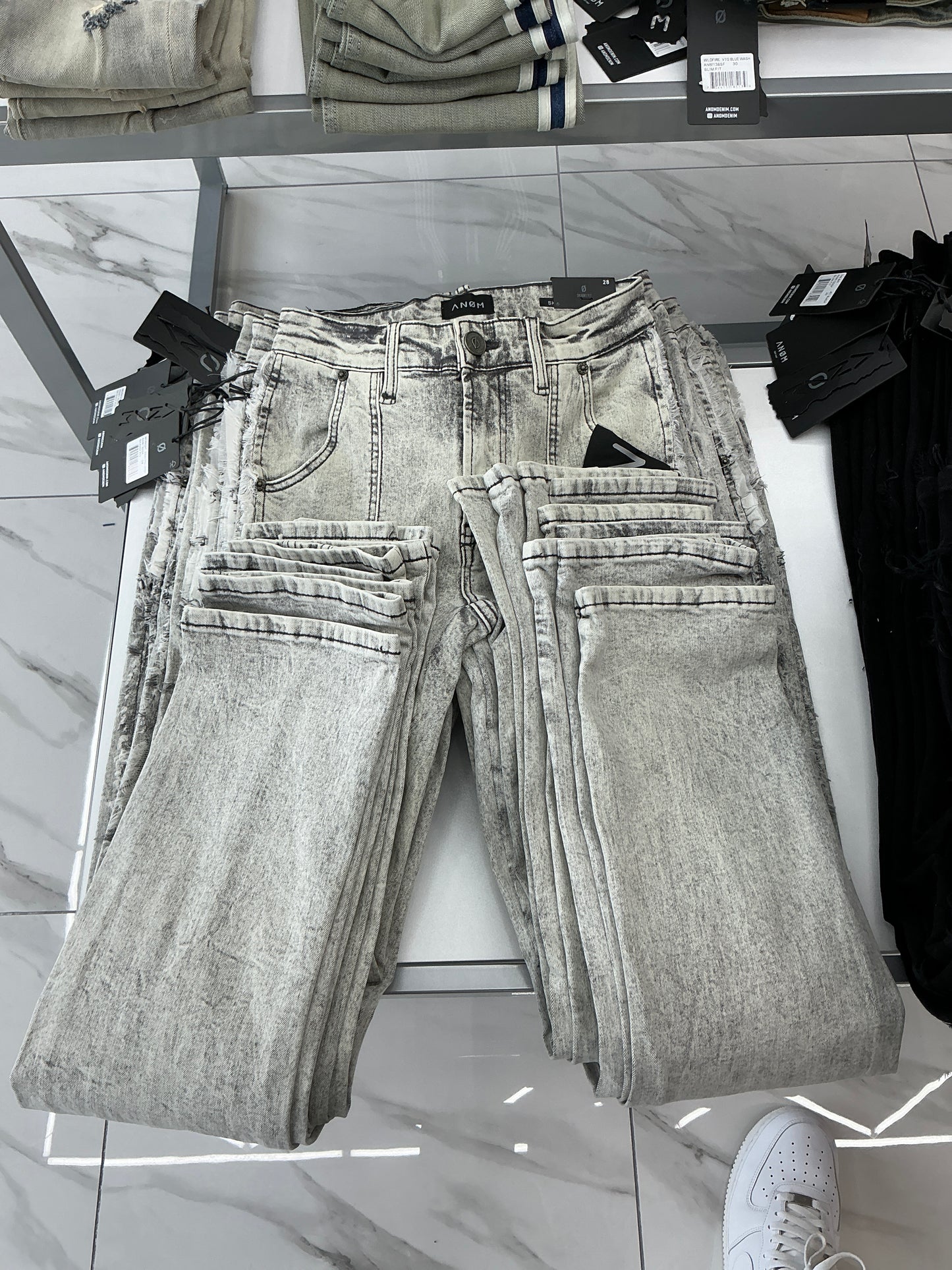 ANOM-MIDNIGHT SNOW/GREY