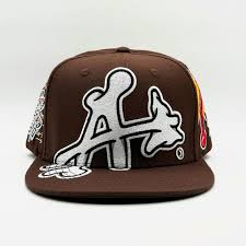 A HAT/BROWN